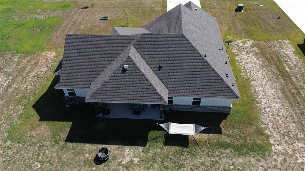 232 Yawney Drive, Lipan, TX 76462