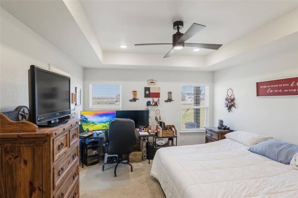 232 Yawney Drive, Lipan, TX 76462