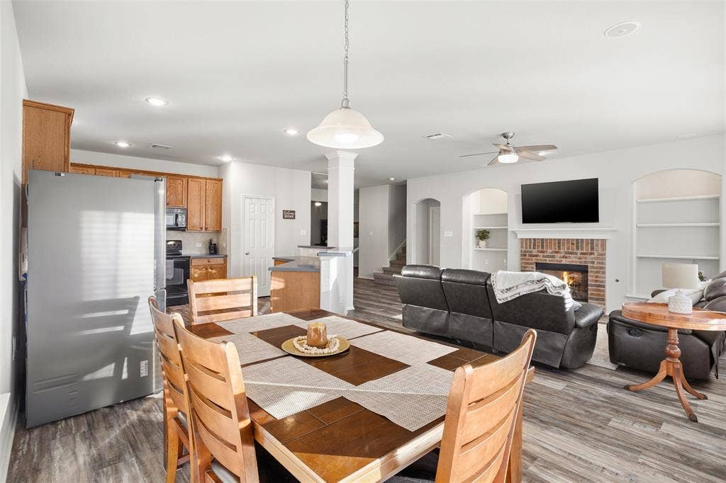 2707 Juniper Drive, Glenn Heights, TX 75154 2707 Juniper Drive, Glenn Heights, TX 75154