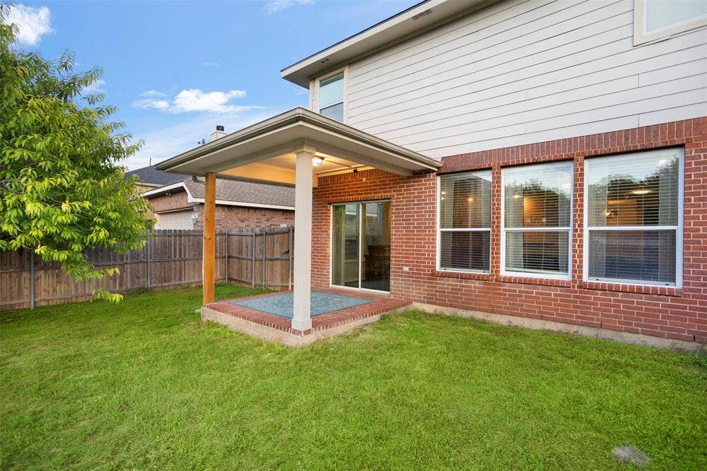 2707 Juniper Drive, Glenn Heights, TX 75154 2707 Juniper Drive, Glenn Heights, TX 75154