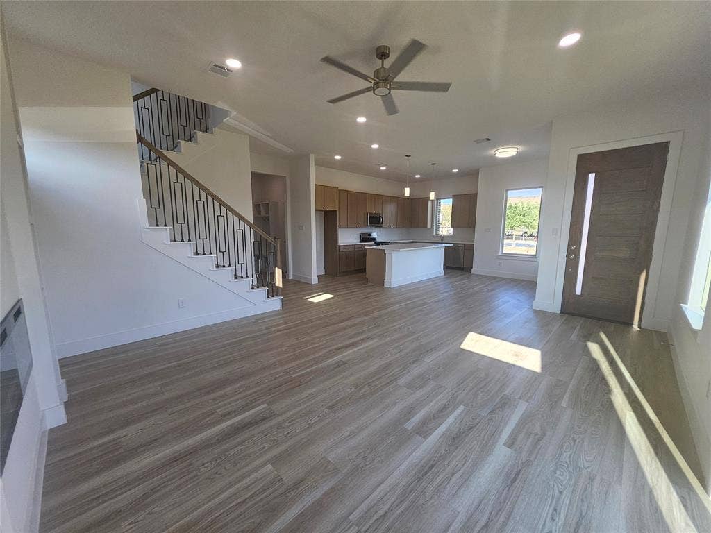 5603 Wayside Drive, Dallas, TX 75235 5603 Wayside Drive, Dallas, TX 75235