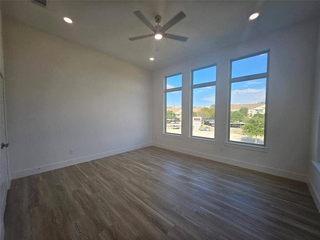 5603 Wayside Drive, Dallas, TX 75235 5603 Wayside Drive, Dallas, TX 75235