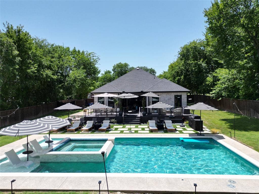 1635 Frederick Street, Lancaster, TX 75134 1635 Frederick Street, Lancaster, TX 75134