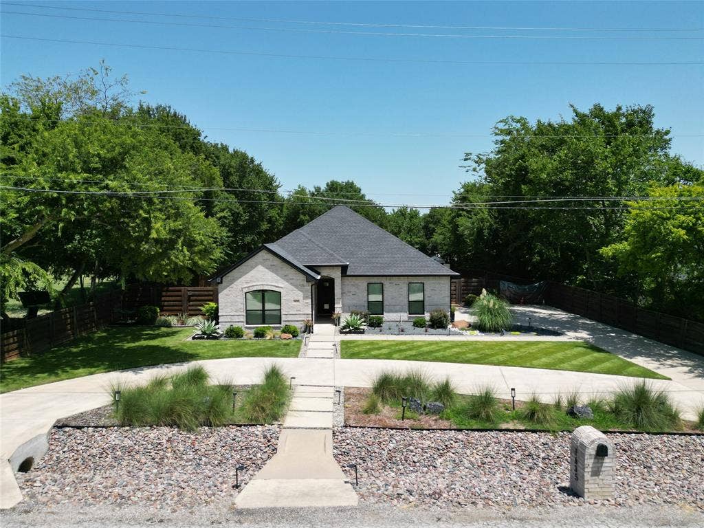 1635 Frederick Street, Lancaster, TX 75134 1635 Frederick Street, Lancaster, TX 75134