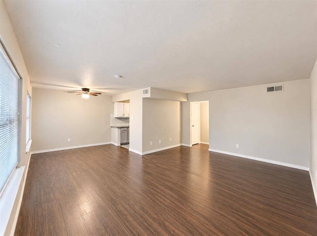 8067 Meadow Road, #114, Dallas, TX 75231 8067 Meadow Road, #114, Dallas, TX 75231