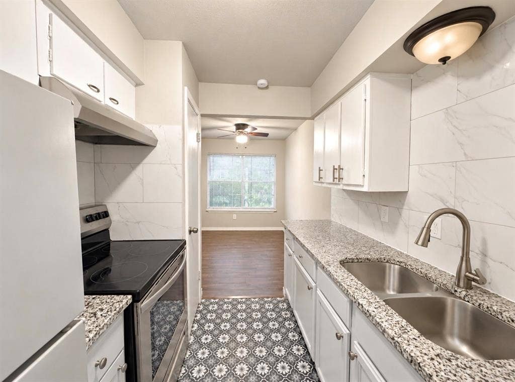 8067 Meadow Road, #114, Dallas, TX 75231 8067 Meadow Road, #114, Dallas, TX 75231