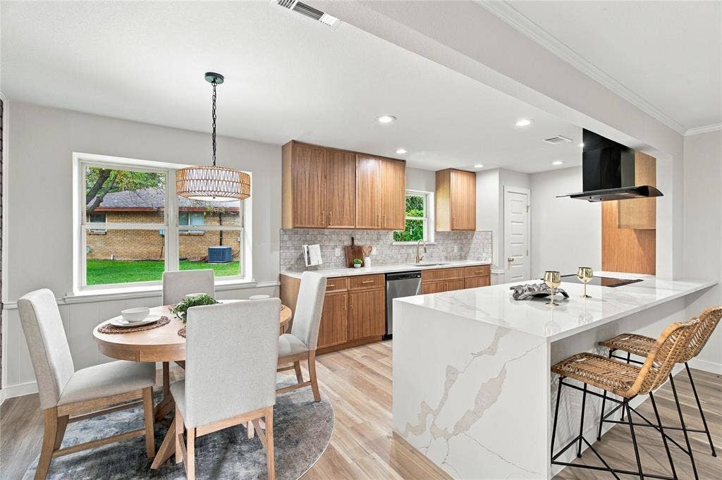 2612 Briarcove Drive, Plano, TX 75074 2612 Briarcove Drive, Plano, TX 75074