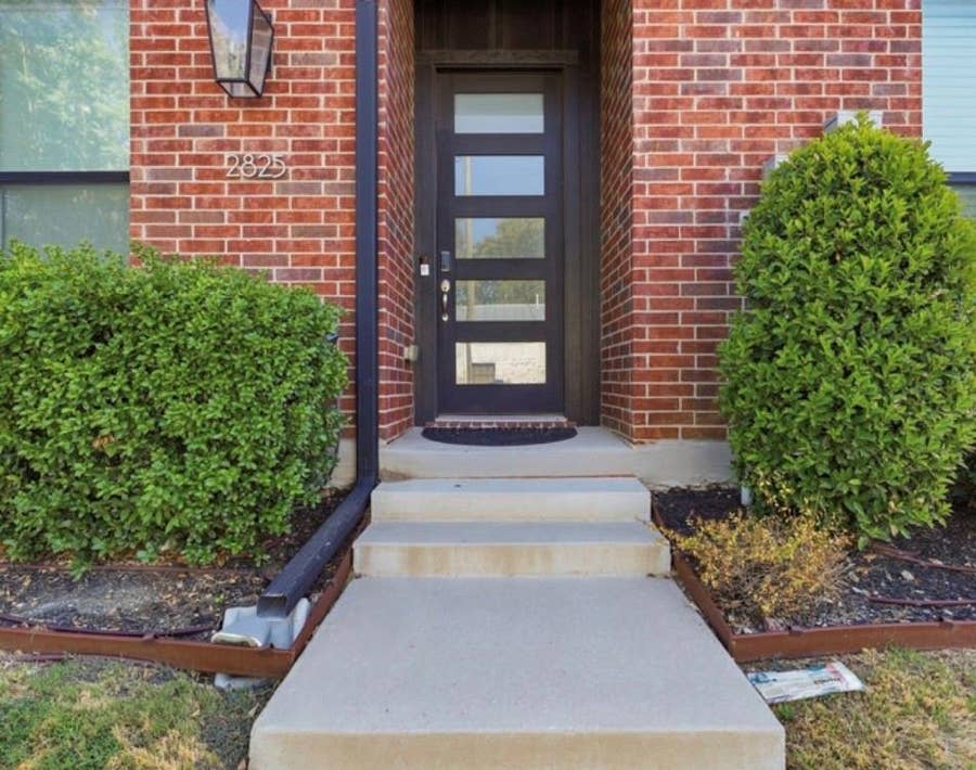 Property photo for 2825 Stanley Avenue, Fort Worth, TX