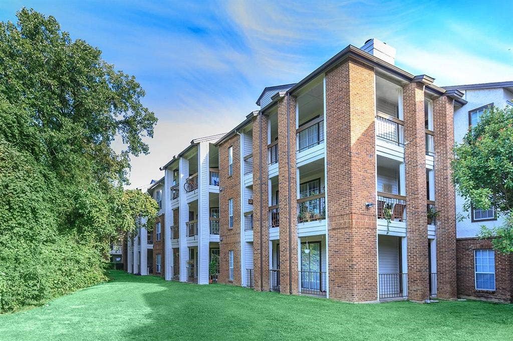 1722 Ascension Point Drive, #331, Arlington, TX 76006