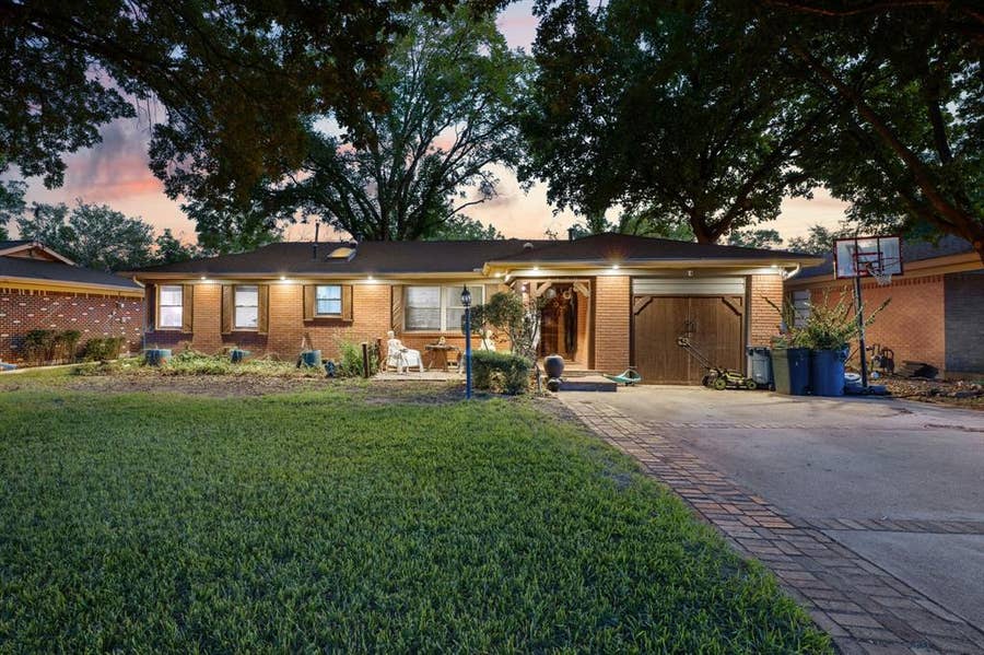 Property photo for 5420 Mallory Drive, Haltom City, TX