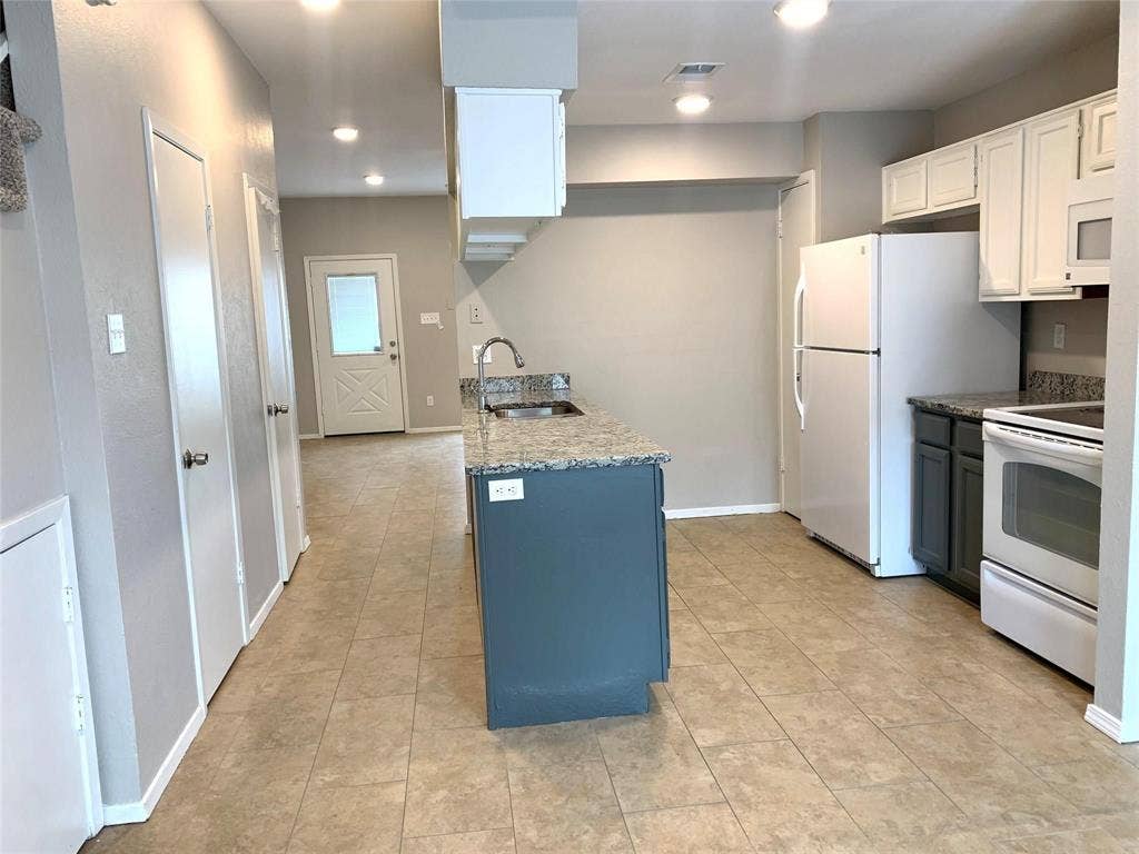 214 Samuel Boulevard, #5, Coppell, TX 75019 214 Samuel Boulevard, #5, Coppell, TX 75019