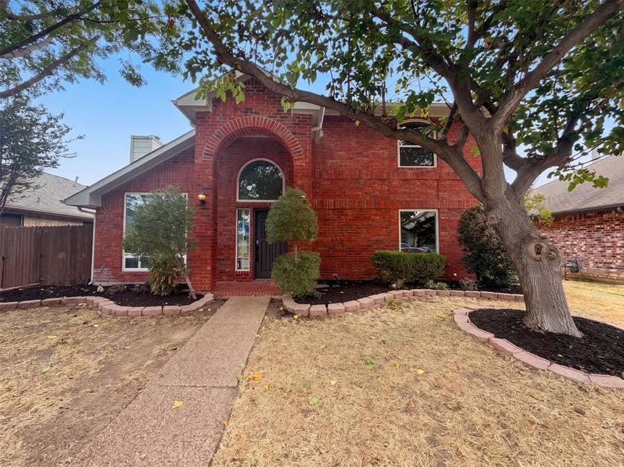 Property photo for 2228 Silverthorn Lane, Flower Mound, TX