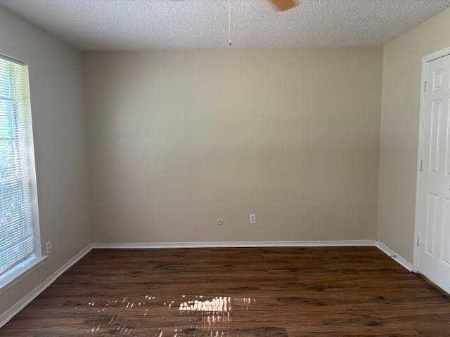 715 Oakwood Lane, #A, Arlington, TX 76012