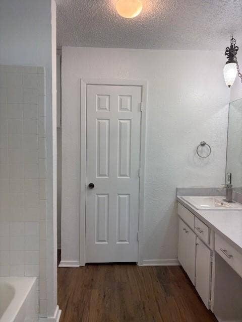 715 Oakwood Lane, #A, Arlington, TX 76012