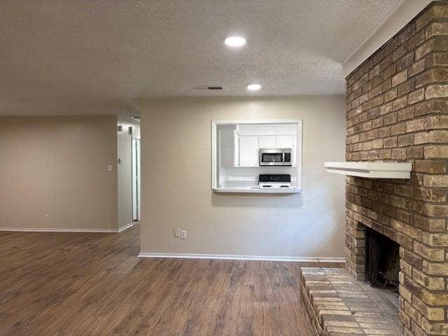 715 Oakwood Lane, #A, Arlington, TX 76012