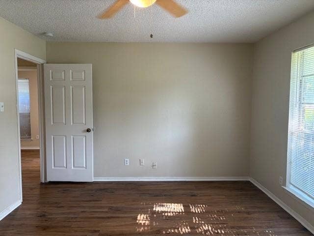 715 Oakwood Lane, #A, Arlington, TX 76012