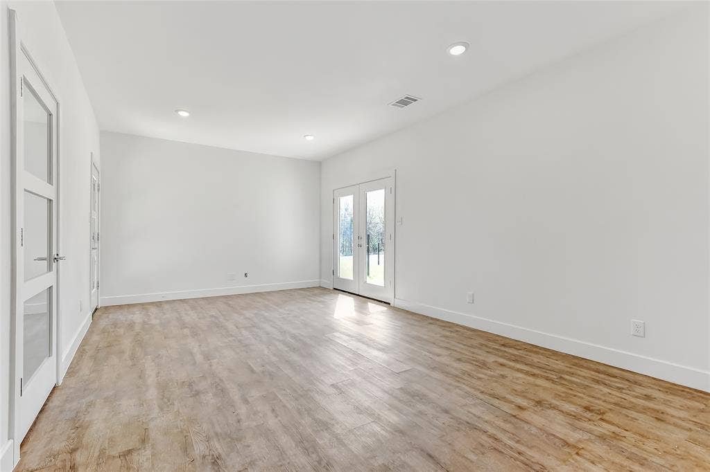 3260 W Crawford Street, #602, Denison, TX 75020