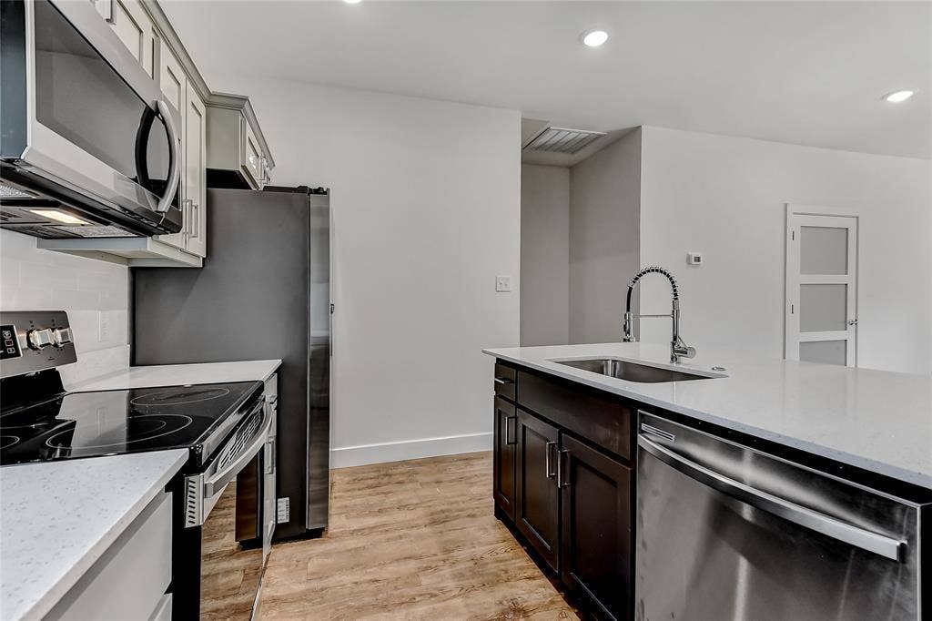 3260 W Crawford Street, #602, Denison, TX 75020