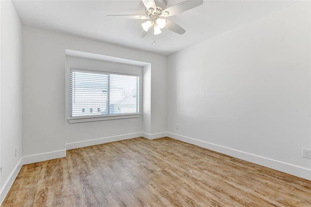 3260 W Crawford Street, #602, Denison, TX 75020