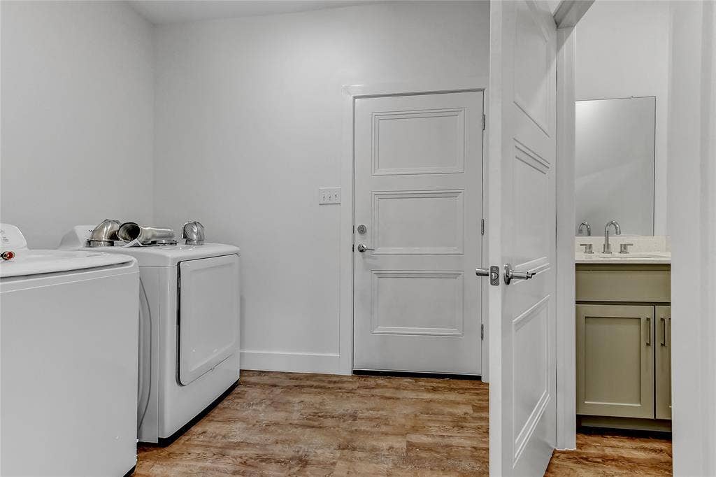 3260 W Crawford Street, #602, Denison, TX 75020