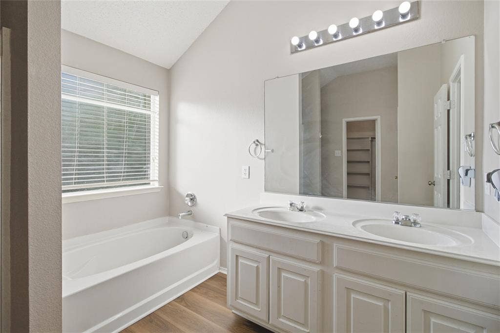 2005 Jasmine Court, Forney, TX 75126