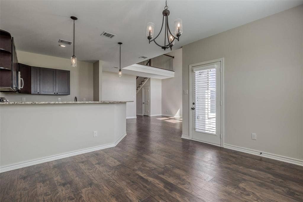 106 Eagle Meadow, Brock, TX 76087