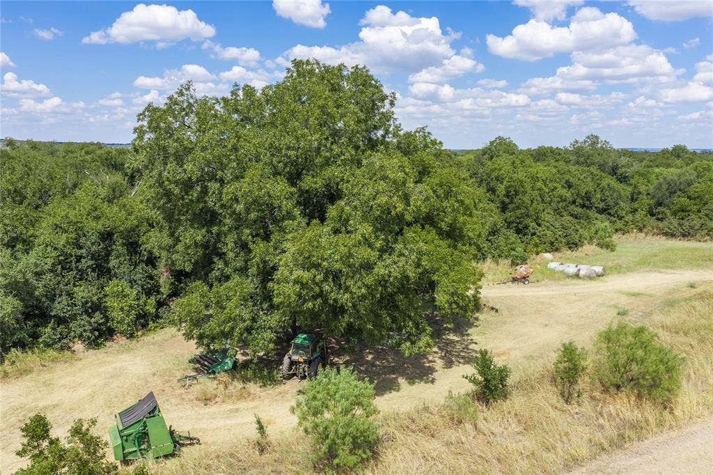 1400 Walnut Street, Brownwood, TX 76801