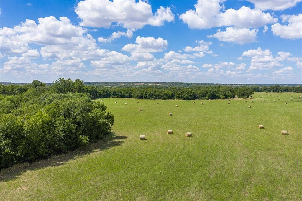 1400 Walnut Street, Brownwood, TX 76801