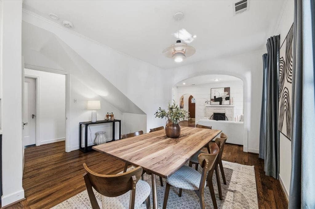 522 Monte Vista Drive, Dallas, TX 75223