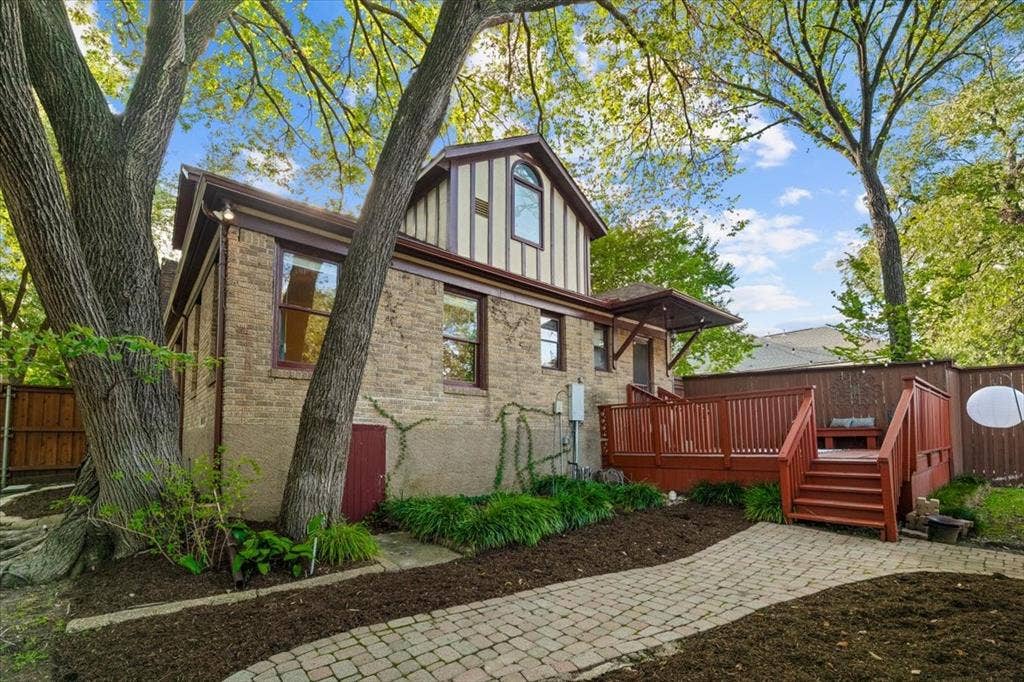 522 Monte Vista Drive, Dallas, TX 75223