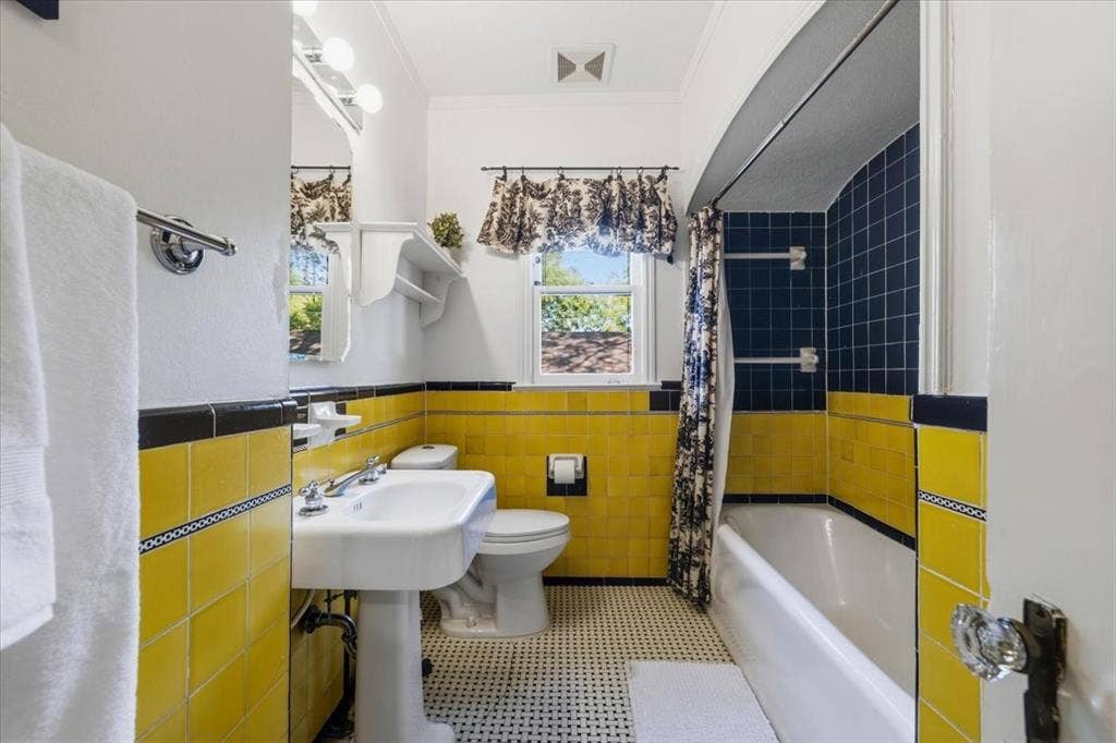 Main Level Period Bath