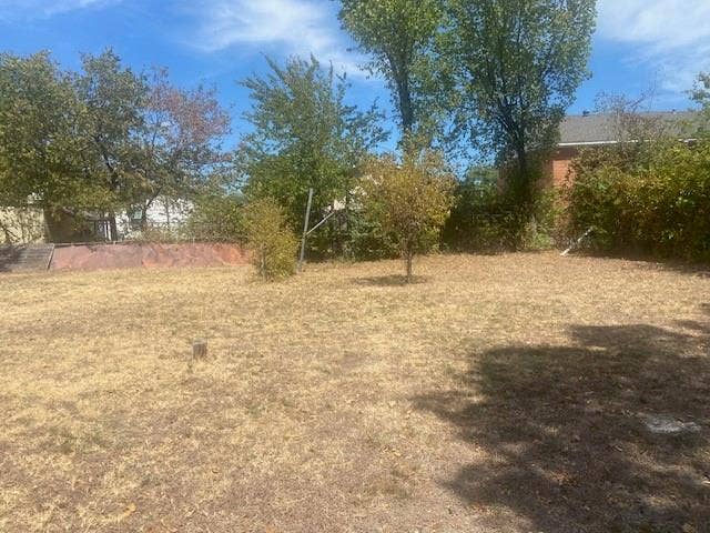 1943 Nomas Street, Dallas, TX 75212 Empty Lot of 1939