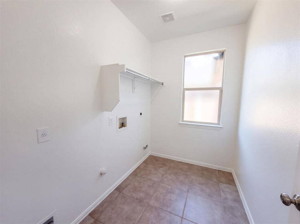 2030 Uvalde Drive, Forney, TX 75126