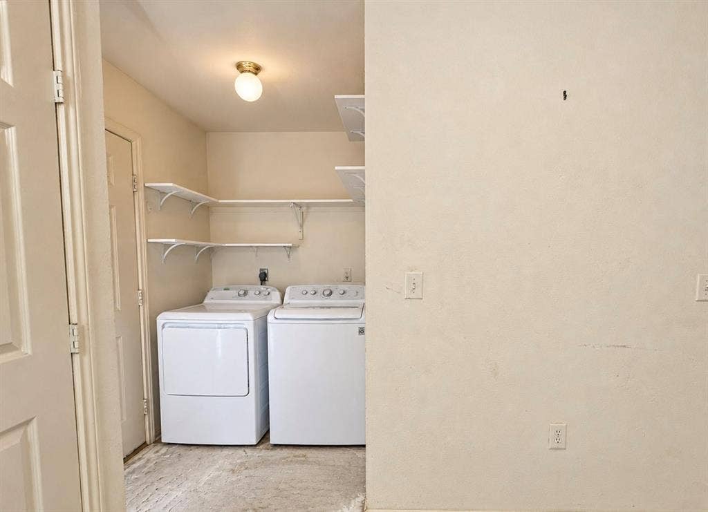 208 Olive Street, Lone Oak, TX 75453 Built-in shelving for storage