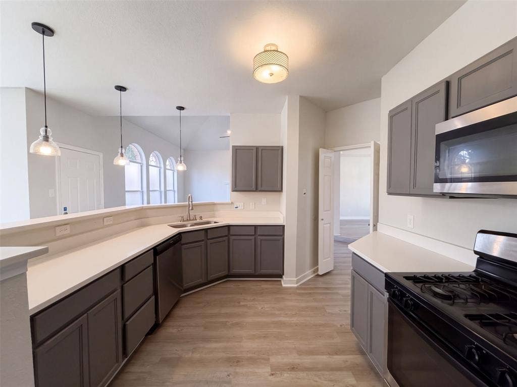 708 Fall Wheat Drive, DeSoto, TX 75115 708 Fall Wheat Drive, DeSoto, TX 75115