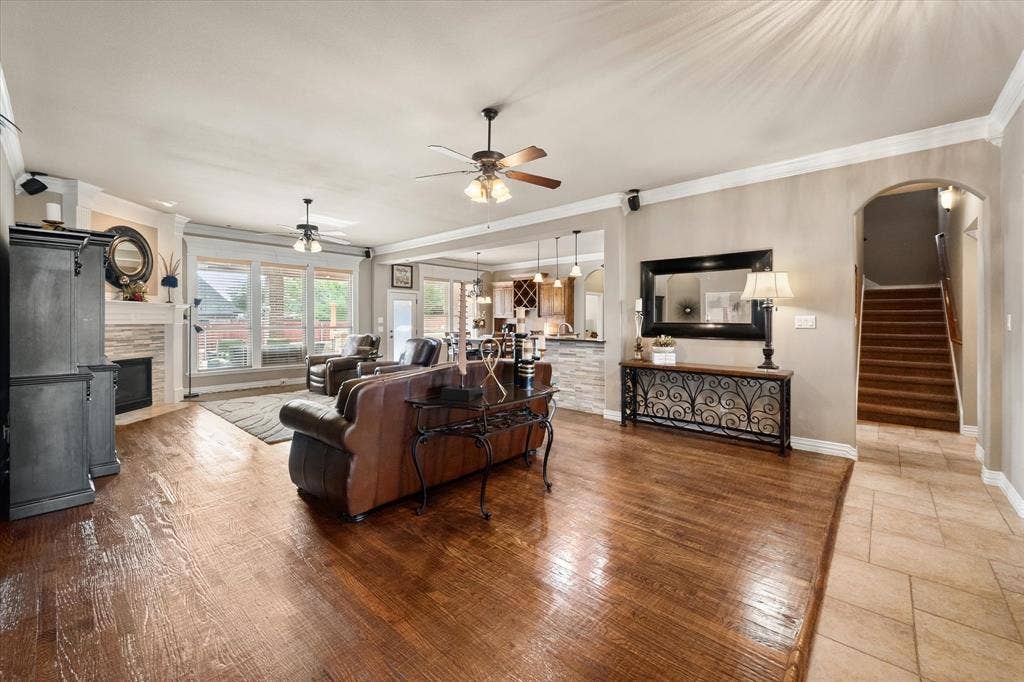 824 Rio Grande Drive, Mansfield, TX 76063 824 Rio Grande Drive, Mansfield, TX 76063
