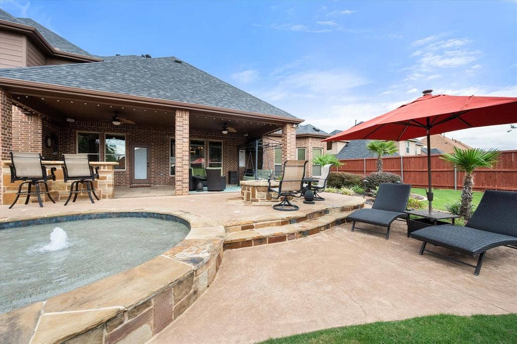 824 Rio Grande Drive, Mansfield, TX 76063 824 Rio Grande Drive, Mansfield, TX 76063