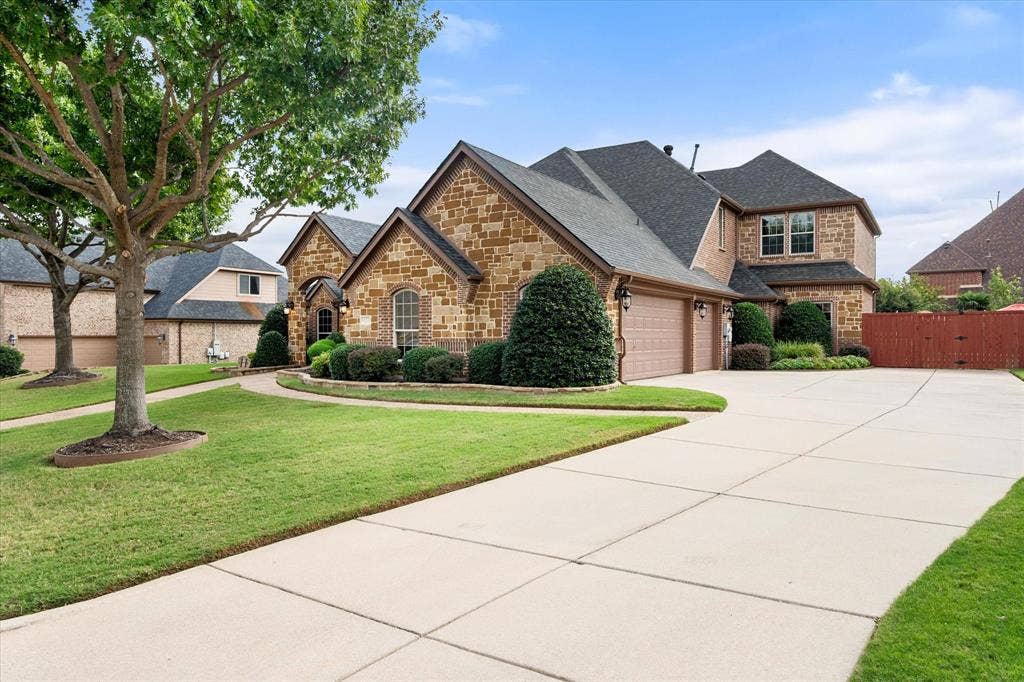 824 Rio Grande Drive, Mansfield, TX 76063 824 Rio Grande Drive, Mansfield, TX 76063