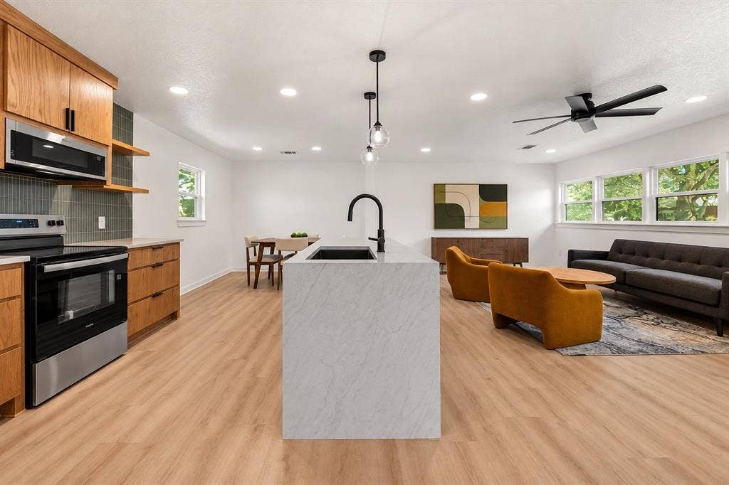 1116 N 44th Street, Waco, TX 76710 1116 N 44th Street, Waco, TX 76710