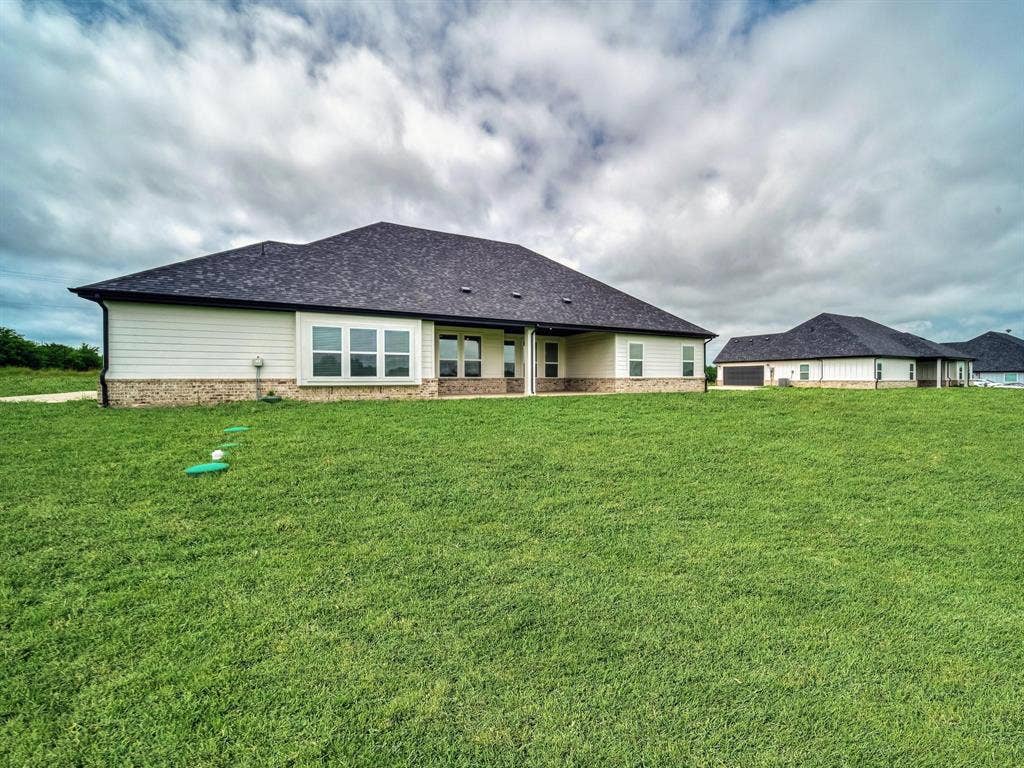 2544 Fm 1566 W, Celeste, TX 75423