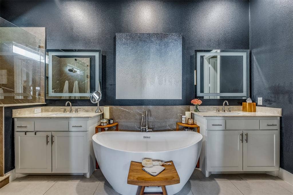 4125 Entrada Way, Dallas, TX 75219 4125 Entrada Way, Dallas, TX 75219