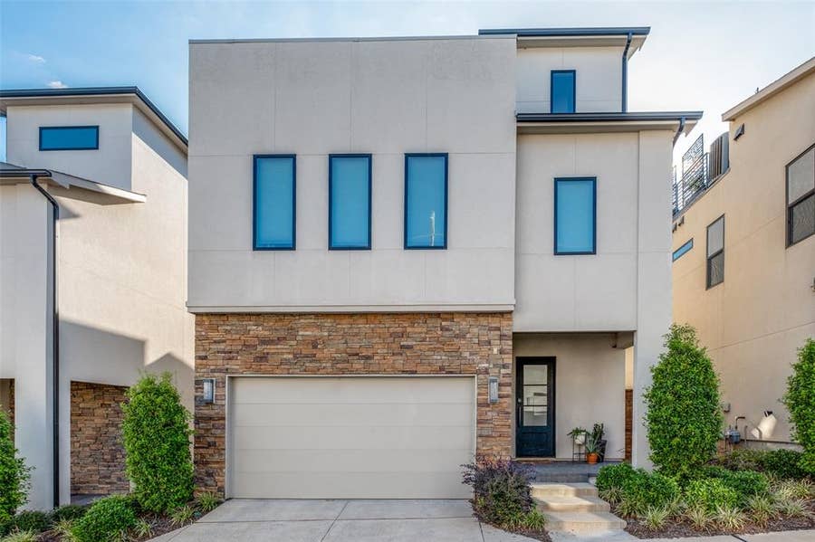 Property photo for 4125 Entrada Way, Dallas, TX