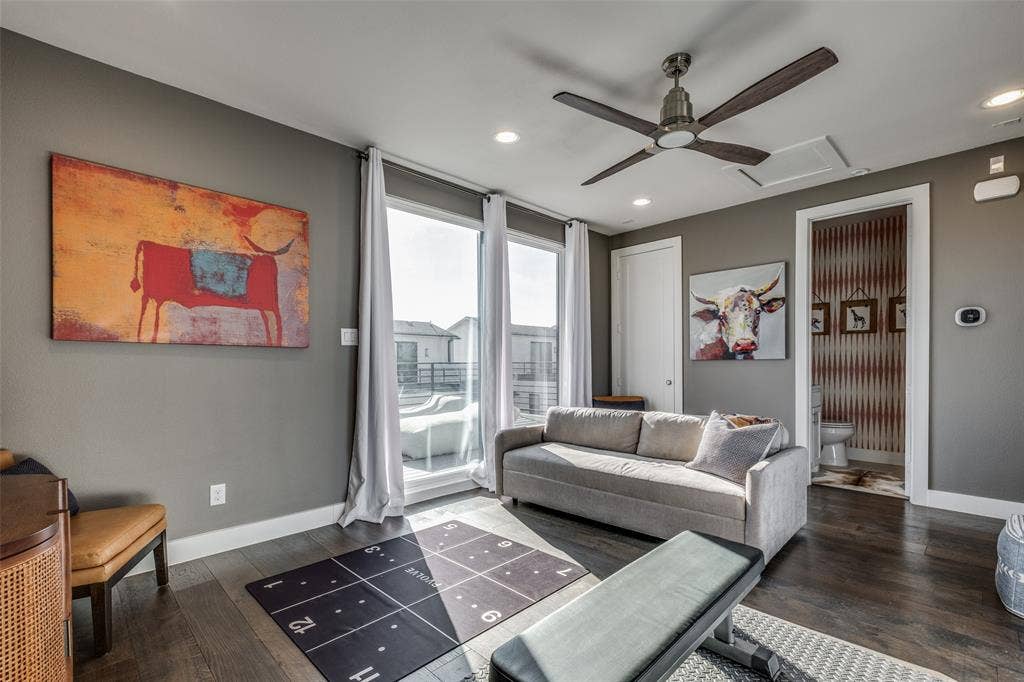4125 Entrada Way, Dallas, TX 75219 4125 Entrada Way, Dallas, TX 75219