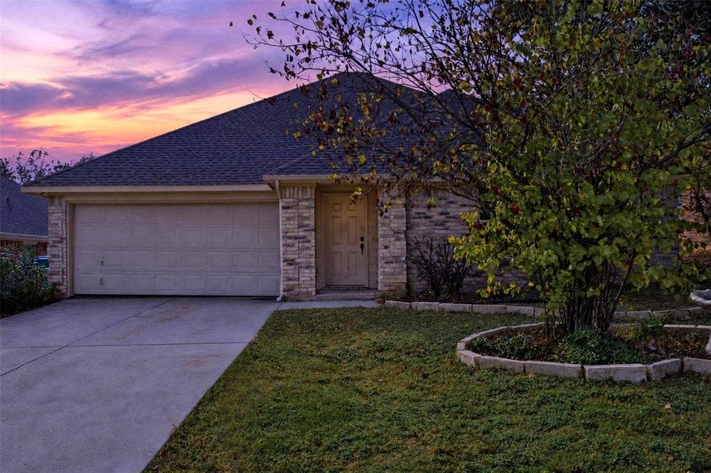 Pretty curb appeal