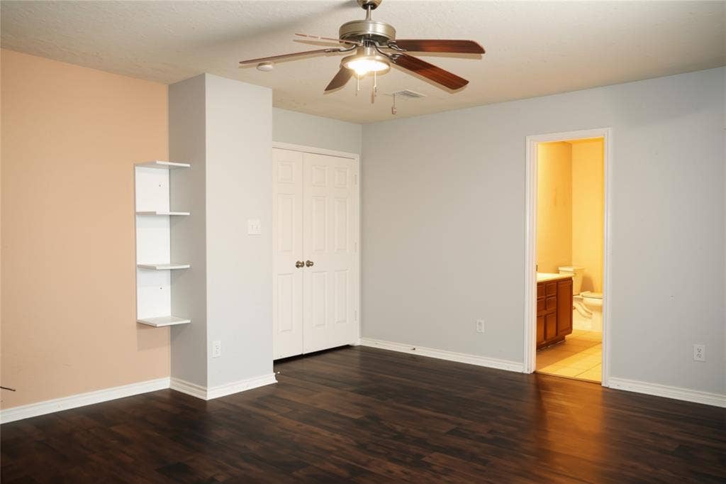 5440 Kleberg Drive, Grand Prairie, TX 75052 Master Bedroom
