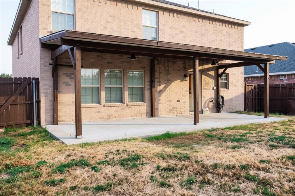 5440 Kleberg Drive, Grand Prairie, TX 75052 5440 Kleberg Drive, Grand Prairie, TX 75052