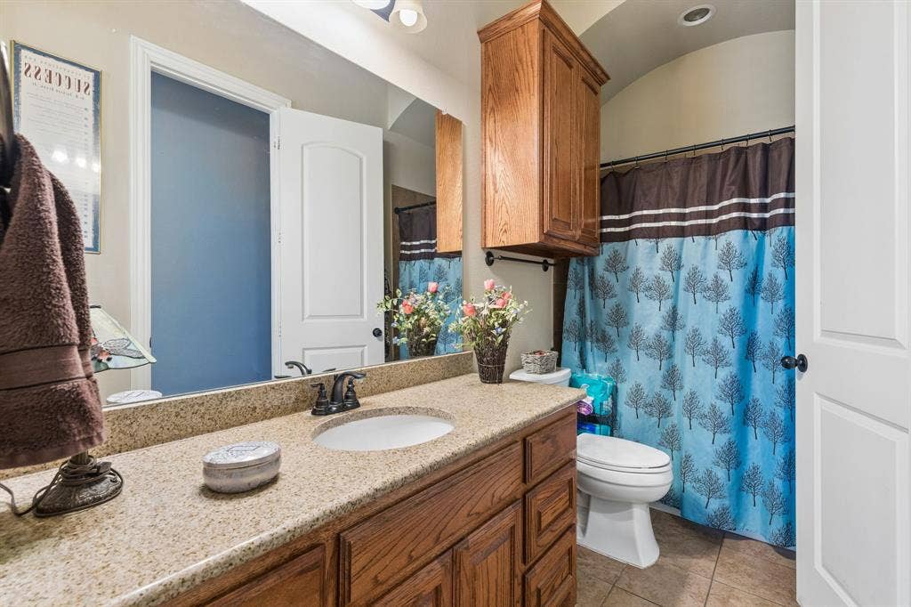 6405 Northridge Parkway, Parker, TX 75002 Ensuite Bath