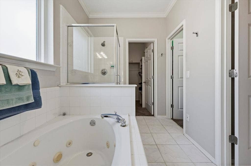 Primary bath - 2 separate closets jetted tub