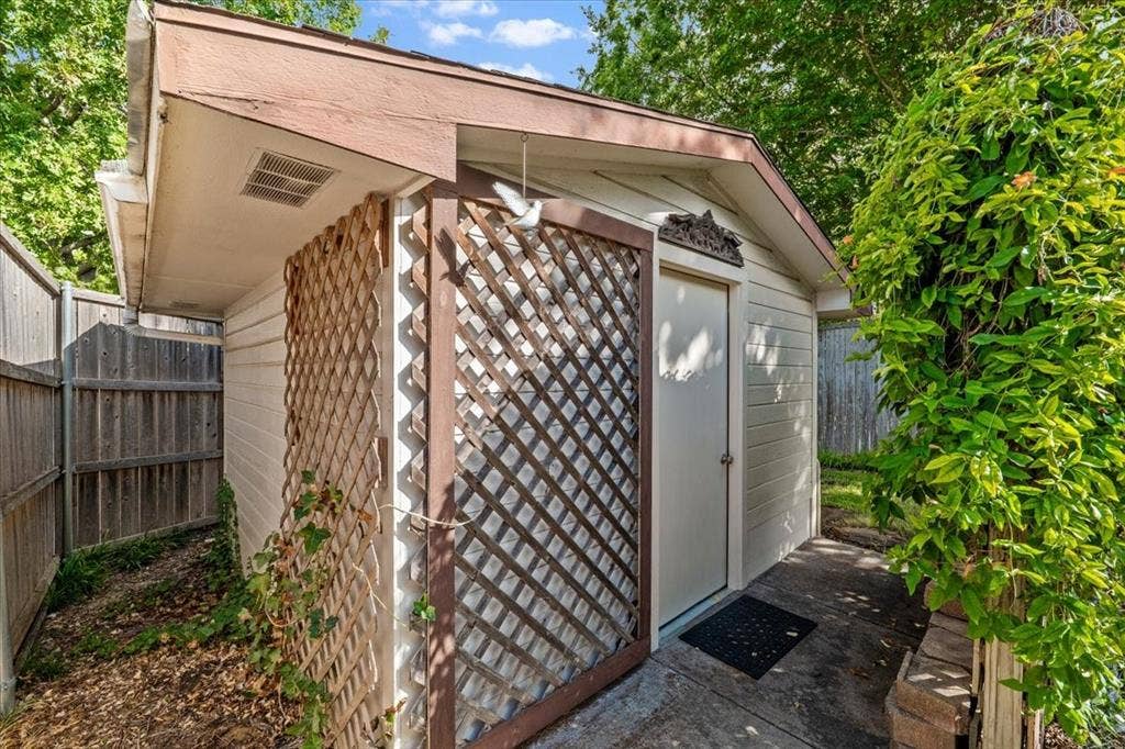 12 x 12 building for tools and gardening