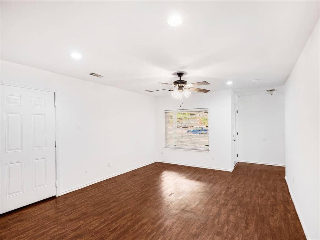 2222 Woodoak Drive, Irving, TX 75060 2222 Woodoak Drive, Irving, TX 75060